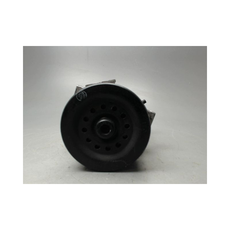 COMPRESSEUR AIR CONDITIONNE OPEL CORSA IV Phase 1 (D) 2006-2010