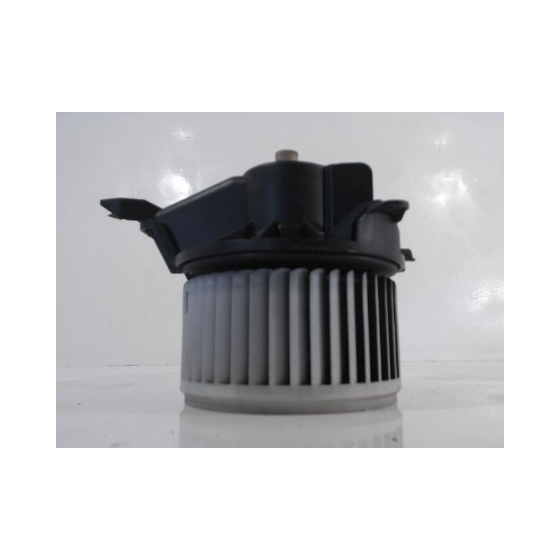 MOTEUR VENTILATEUR CHAUFFAGE FIAT PUNTO 2003-