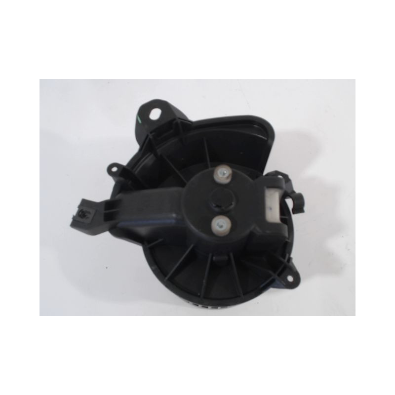 MOTEUR VENTILATEUR CHAUFFAGE FIAT PUNTO 2003-