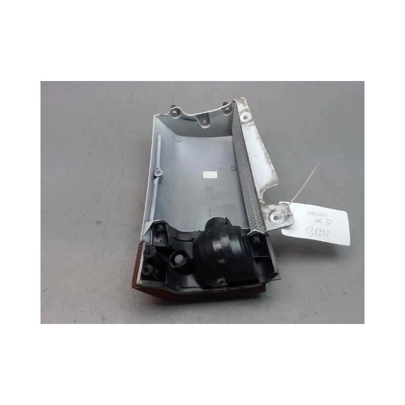 FEU DE PARE-CHOC ARRIERE DROIT OPEL MERIVA MONOSP. I Phase 1 (A) 2003-2005