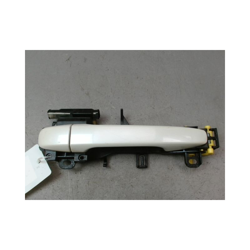 POIGNEE EXTERIEURE PORTE AVANT DROIT TOYOTA IQ 2008-