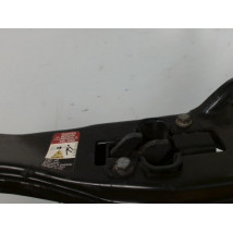TRAVERSE SUPERIEURE ARMATURE AVANT MERCEDES CLASSE S