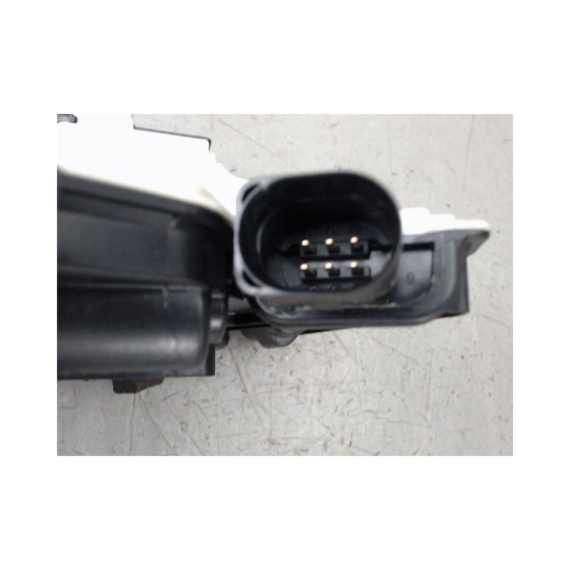 SYSTEME CONDAMNATION AVANT DROIT VOLKSWAGEN UP