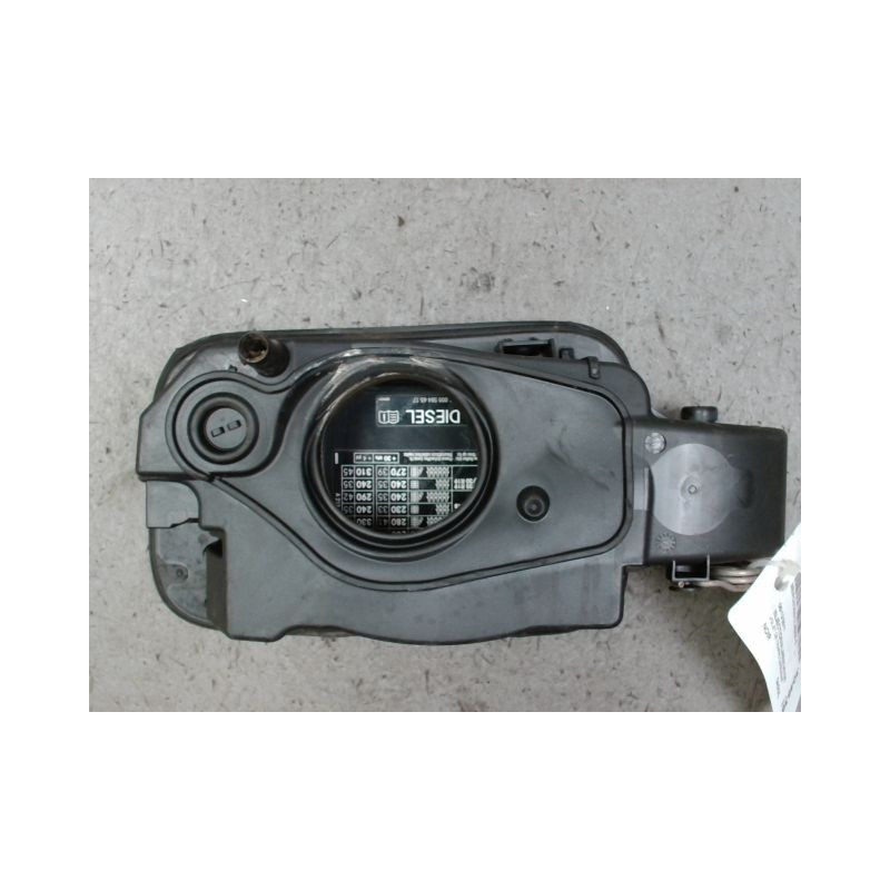 VOLET DE TRAPPE CARBURANT MERCEDES CLASSE E