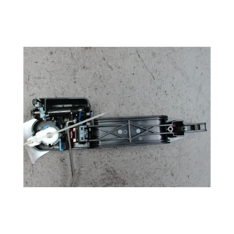 POIGNEE EXTERIEURE PORTE AVANT GAUCHE FORD KA+