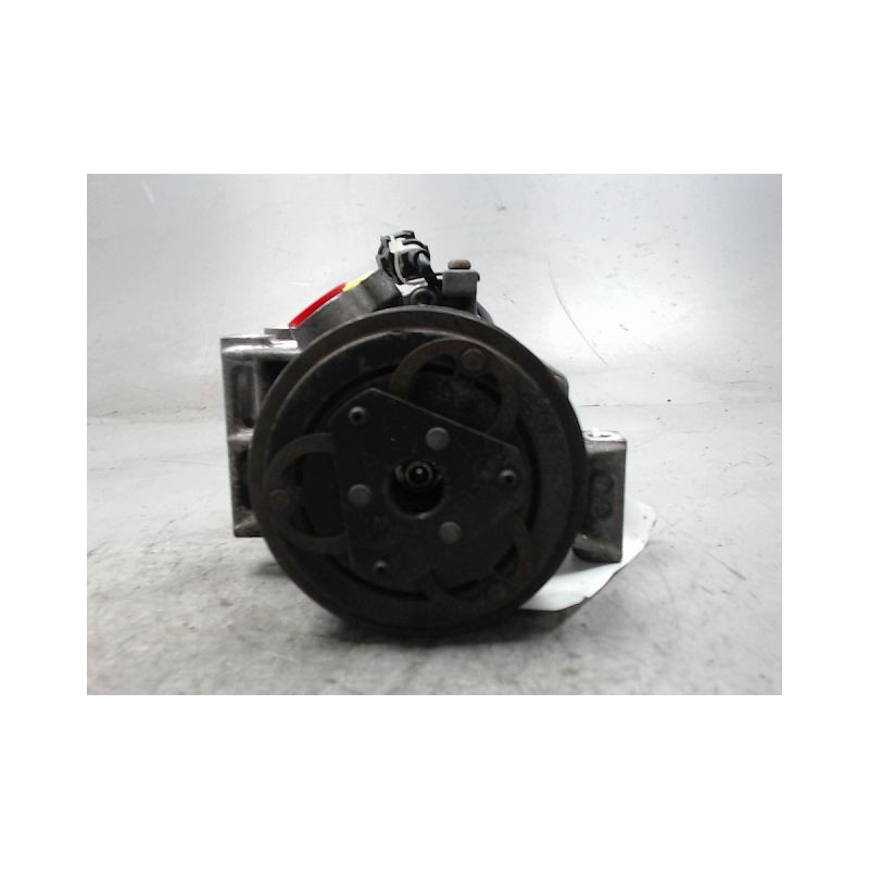 COMPRESSEUR AIR CONDITIONNE NISSAN MICRA