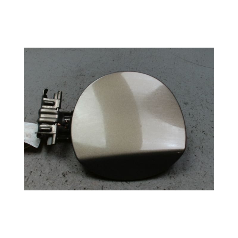 VOLET DE TRAPPE CARBURANT TOYOTA YARIS CRO