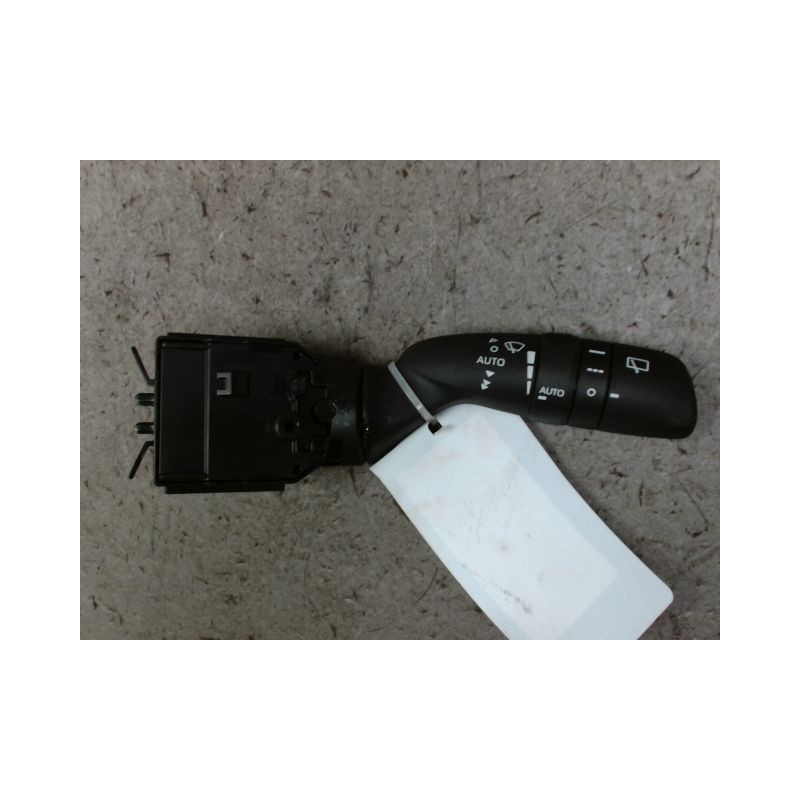 COMMANDE ESSUIE GLACE TOYOTA YARIS CRO