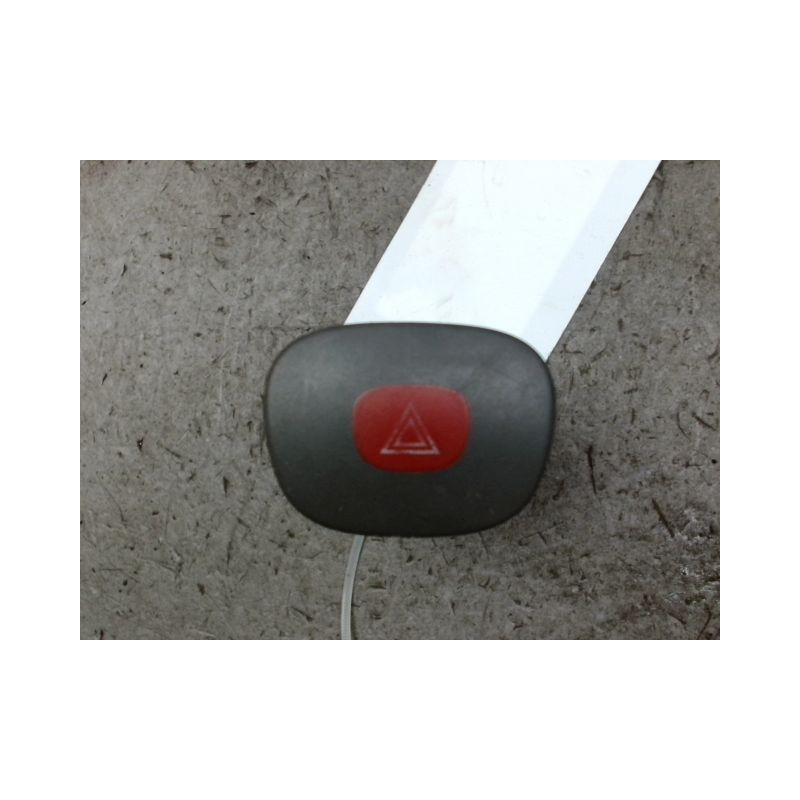 BOUTON DE WARNING RENAULT CLIO II PH.1 98-2001