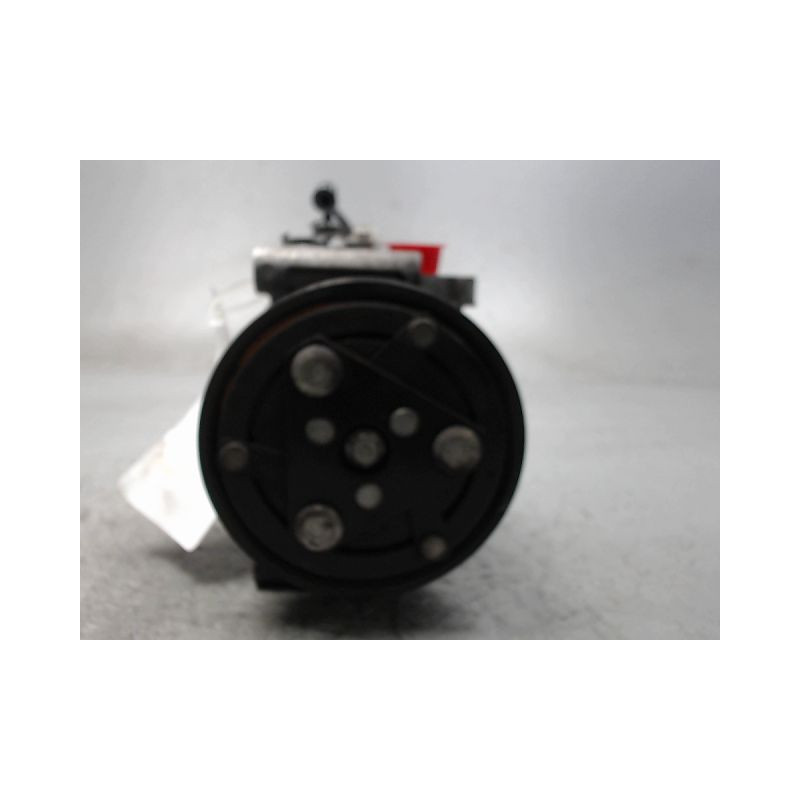 COMPRESSEUR AIR CONDITIONNE SUZUKI SWIFT