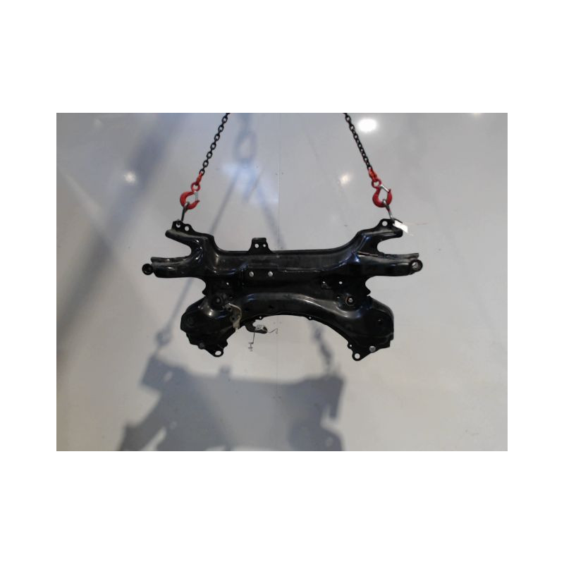 BERCEAU MOTEUR AVANT TOYOTA AURIS 2010-
