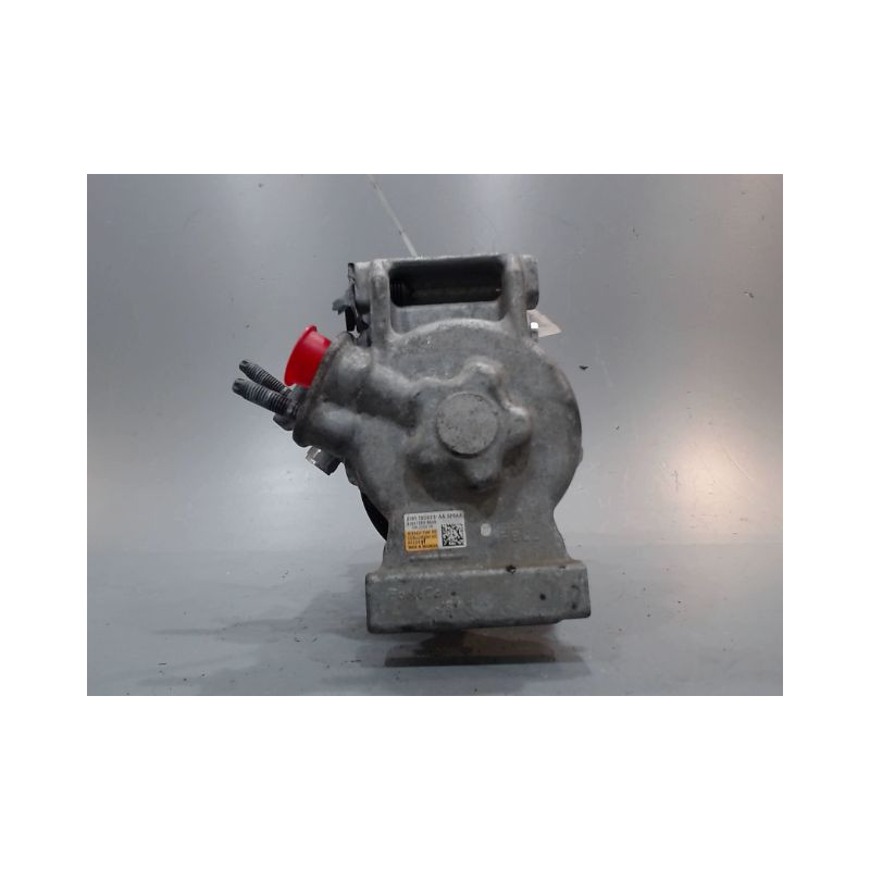 COMPRESSEUR AIR CONDITIONNE FORD KA+