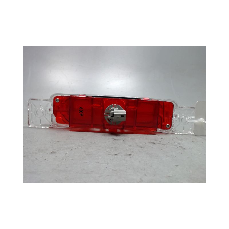 FEUX STOP SUPPLEMENTAIRE MAZDA RX8
