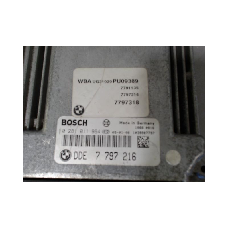 CALCULATEUR MOTEUR B.M.W. SERIE 1