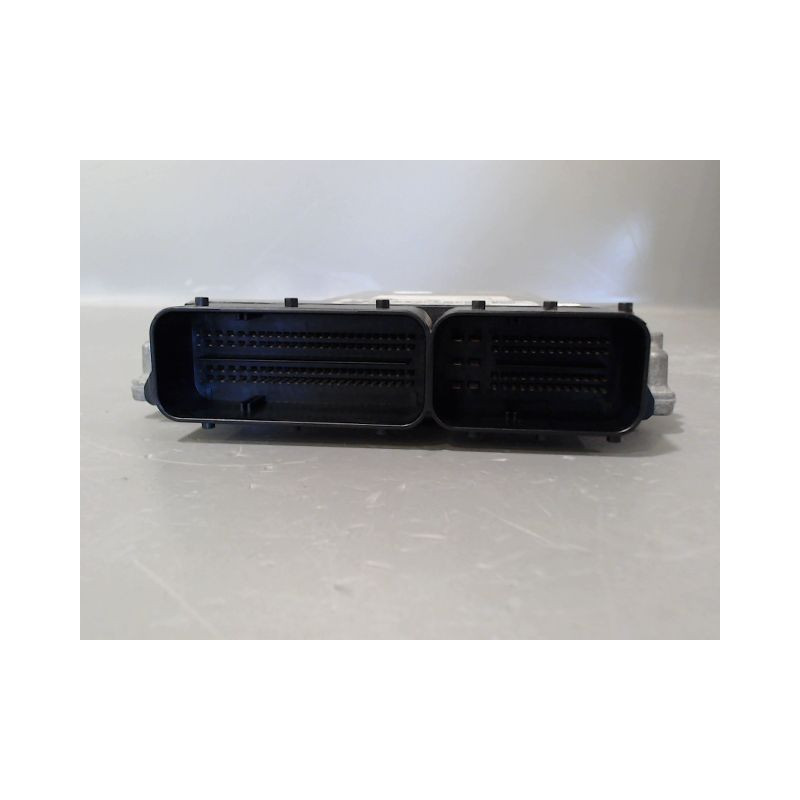 CALCULATEUR MOTEUR B.M.W. SERIE 1