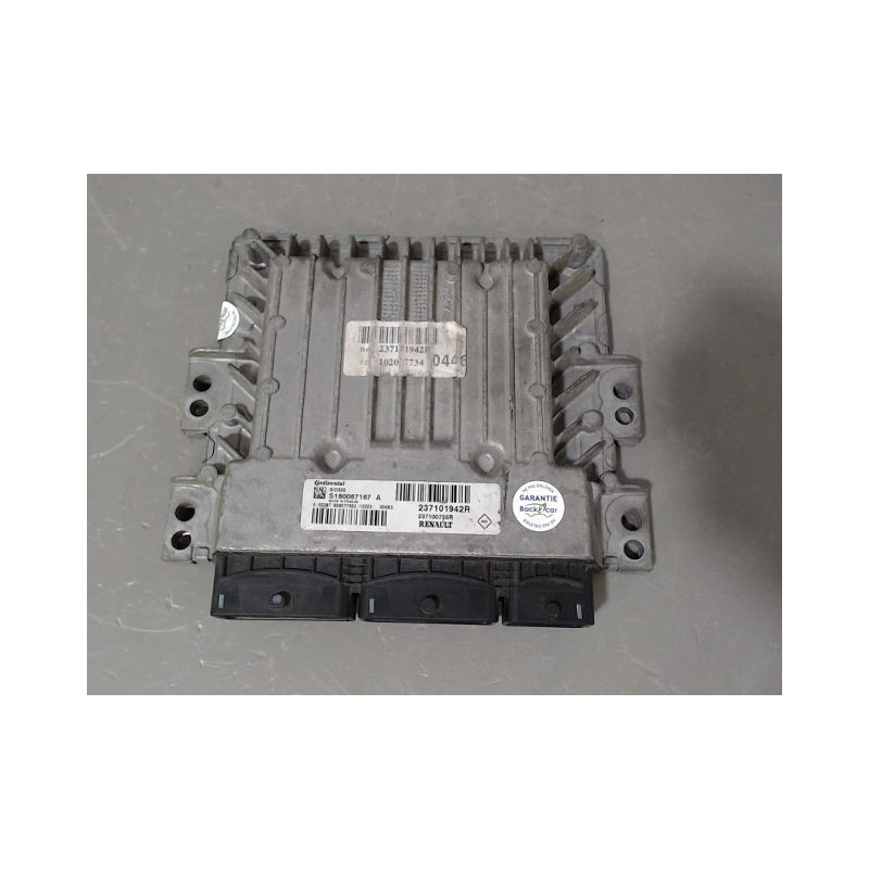 CALCULATEUR MOTEUR RENAULT KANGOO