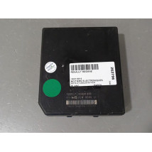 BOITE A FUSIBLES RENAULT MEGANE