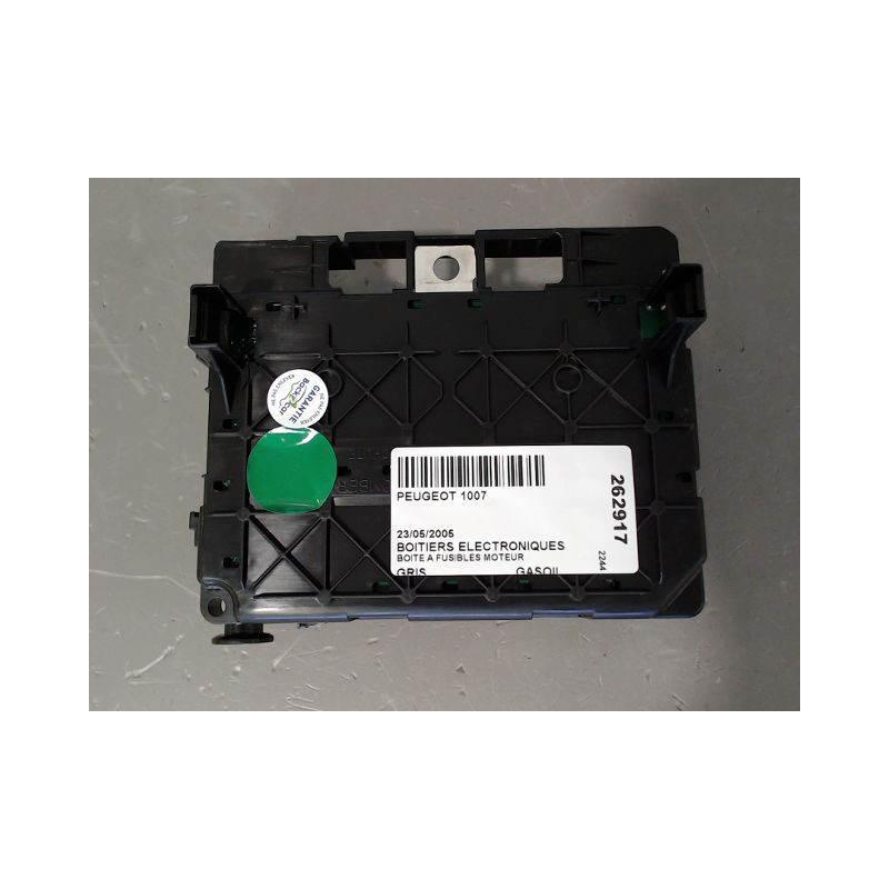 BOITE A FUSIBLES PEUGEOT 1007