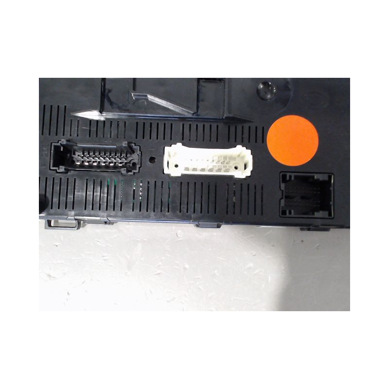 BOITIER GESTION HABITACLE RENAULT CLIO