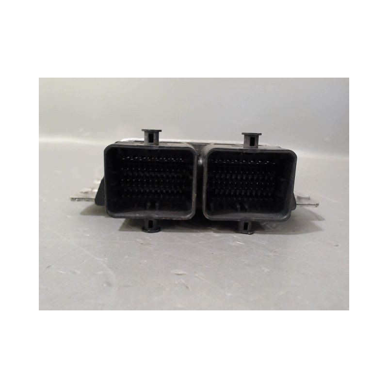 CALCULATEUR MOTEUR FIAT 500