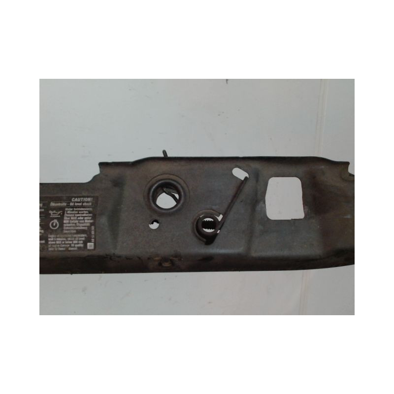 TRAVERSE SUPERIEURE ARMATURE AVANT OPEL MERIVA