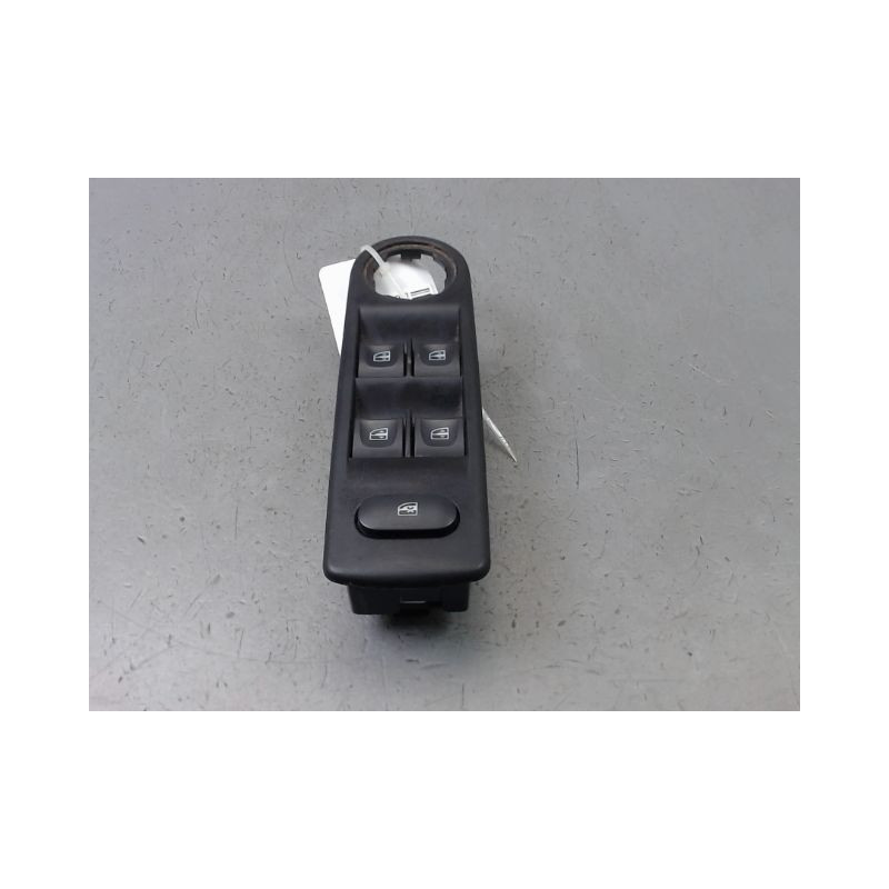 COMMANDE LEVE-GLACE PORTE AVG RENAULT CAPTUR Phase 1 2013-...