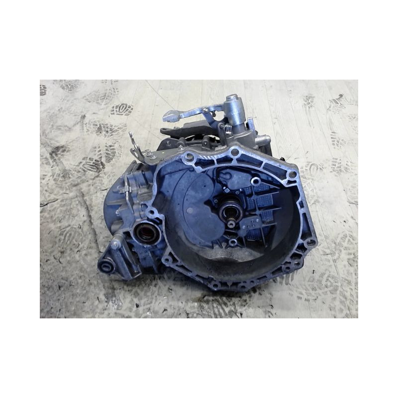 BOITE A VITESSE MECANIQUE OPEL CORSA 1.7 CDTI 