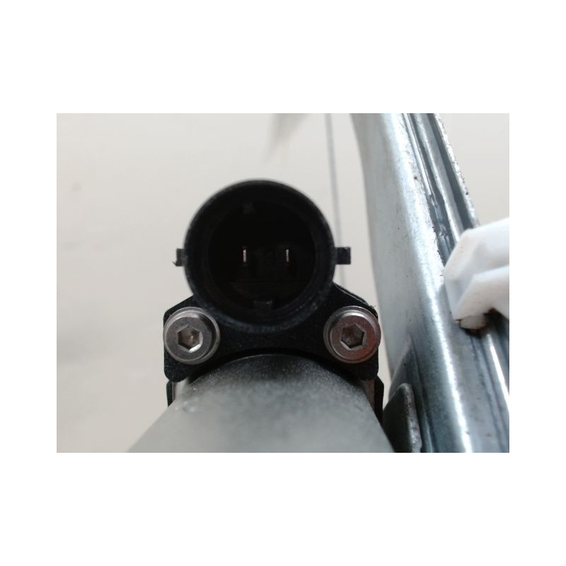 MECANISME+MOTEUR LEVE-GLACE AVANT GAUCHE DACIA SANDERO I 2008-2012