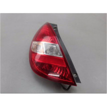 FEU ARRIERE GAUCHE  HYUNDAI I 20 09-12