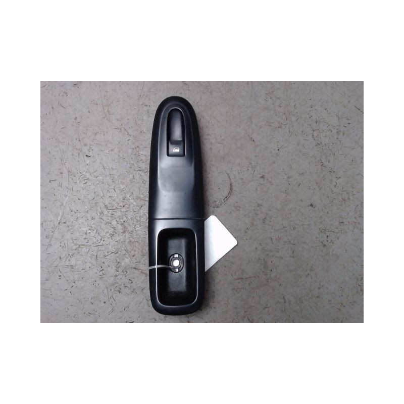 COMMANDE LEVE-GLACE PORTE AVD PEUGEOT 406 99-04