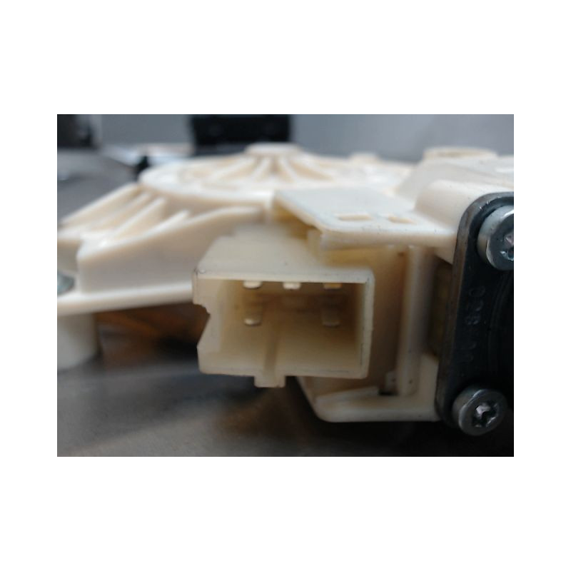 MECANISME+MOTEUR LEVE-GLACE AVANT DROIT MERCEDES CLASSE E