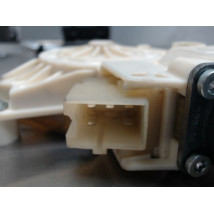MECANISME+MOTEUR LEVE-GLACE AVANT DROIT MERCEDES CLASSE E