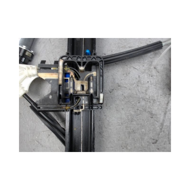 MECANISME+MOTEUR LEVE-GLACE AVANT GAUCHE AUDI A3 SPORTBACK