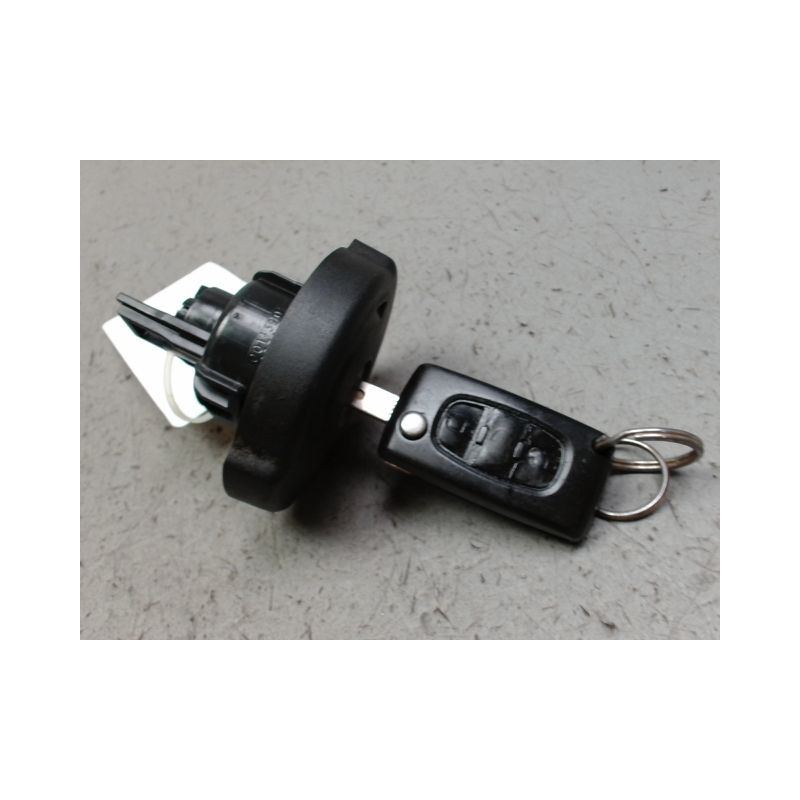 BOUCHON RESERVOIR A CARBURANT CITROEN C5 TOURER 2008-