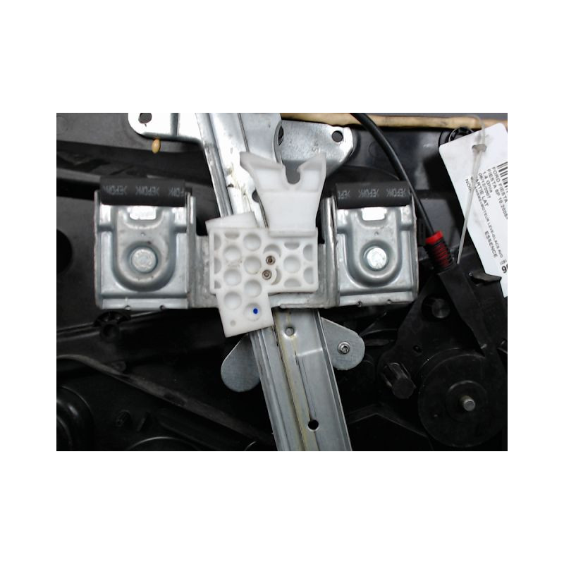 MECANISME+MOTEUR LEVE-GLACE AVANT DROIT FORD FIESTA 2005-