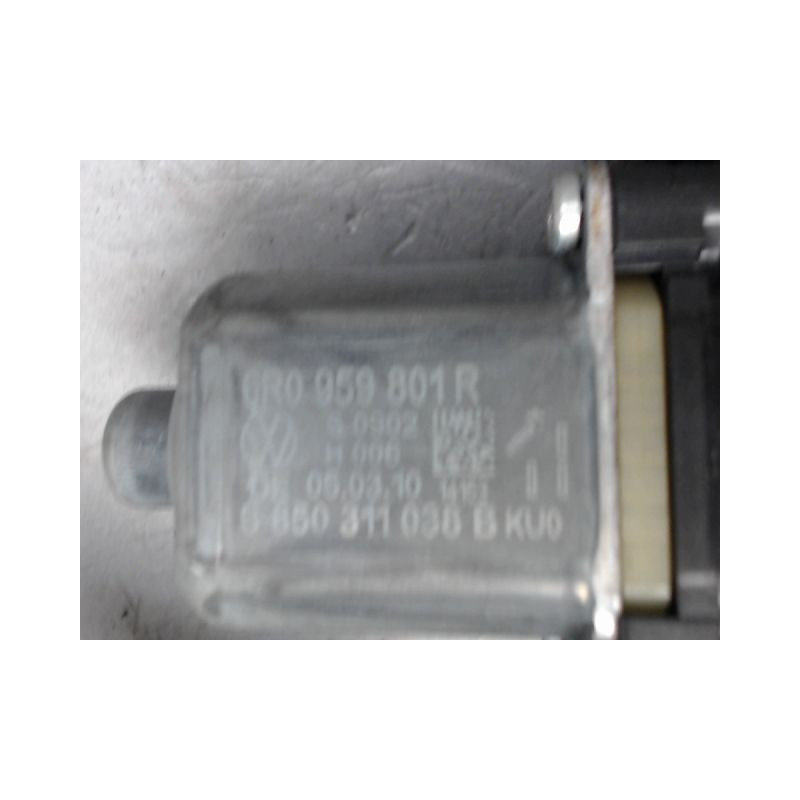 MECANISME+MOTEUR LEVE-GLACE AVANT GAUCHE VOLKSWAGEN POLO 2009-