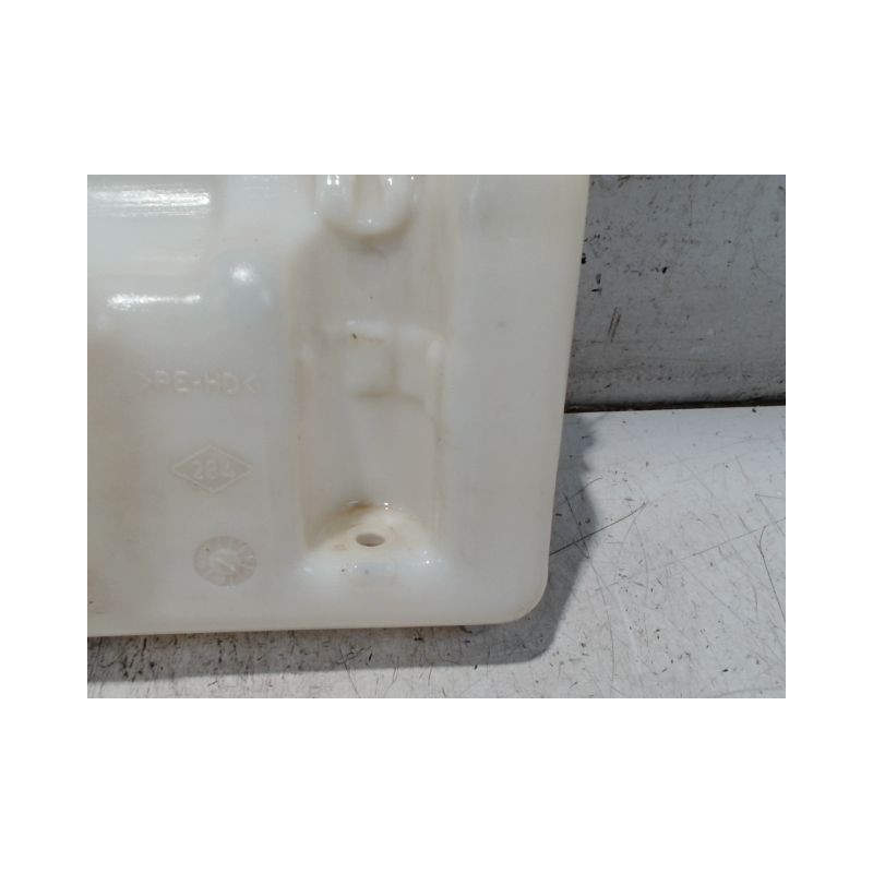 RESERVOIR LAVE-GLACE AVANT RENAULT TWINGO PH.3 2000-2007