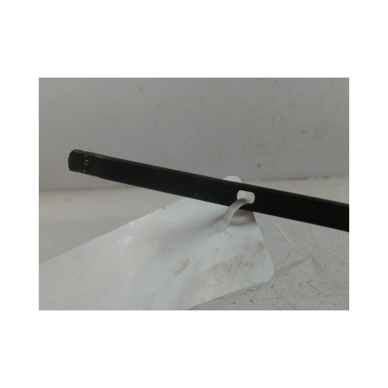 BRAS ESSUIE-GLACE AVANT DROIT RENAULT MEGANE III ESTATE 09-