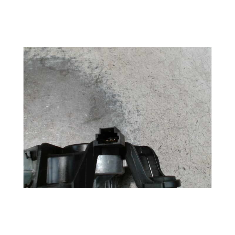 MOTEUR ESSUIE-GLACE ARRIERE NISSAN QHASQAI 2007-