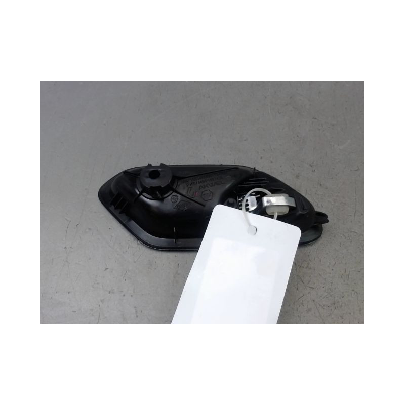 POIGNEE INTERIEURE PORTE ARRIERE GAUCHE DACIA DUSTER 2010-