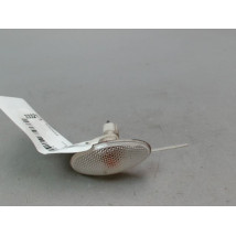 REPETITEUR AILE GAUCHE SUZUKI SWIFT