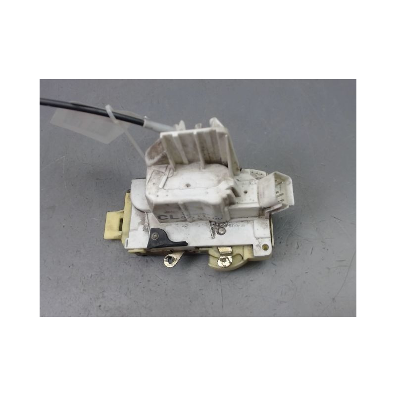 SYSTEME CONDAMNATION AVANT DROIT FORD FOCUS COUPE I 1998-2004