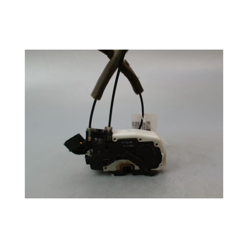 SYSTEME CONDAMNATION AVANT DROIT NISSAN MICRA 2009-
