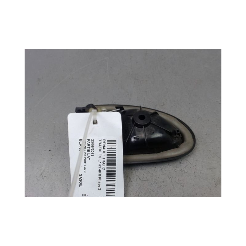 POIGNEE INTERIEURE PORTE AVANT DROIT RENAULT TRAFIC FG L1H1 II Phase 2 -1000- CRT 2006-...