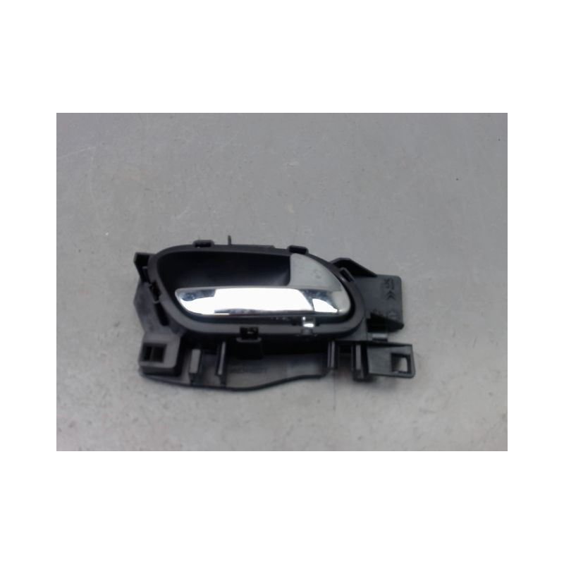 POIGNEE INTERIEURE PORTE AVANT DROIT PEUGEOT 3008 BREAK I Phase 1 2009-2013
