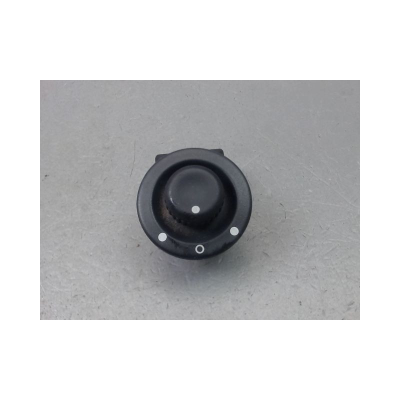 COMMANDE RETROVISSEUR EXTERIEUR ELECTRIQUE RENAULT CLIO II Phase 2 2001-2006