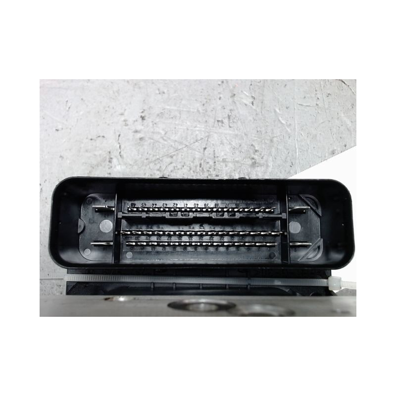 UNITE HYDRAULIQUE ABS MERCEDES CLASSE C