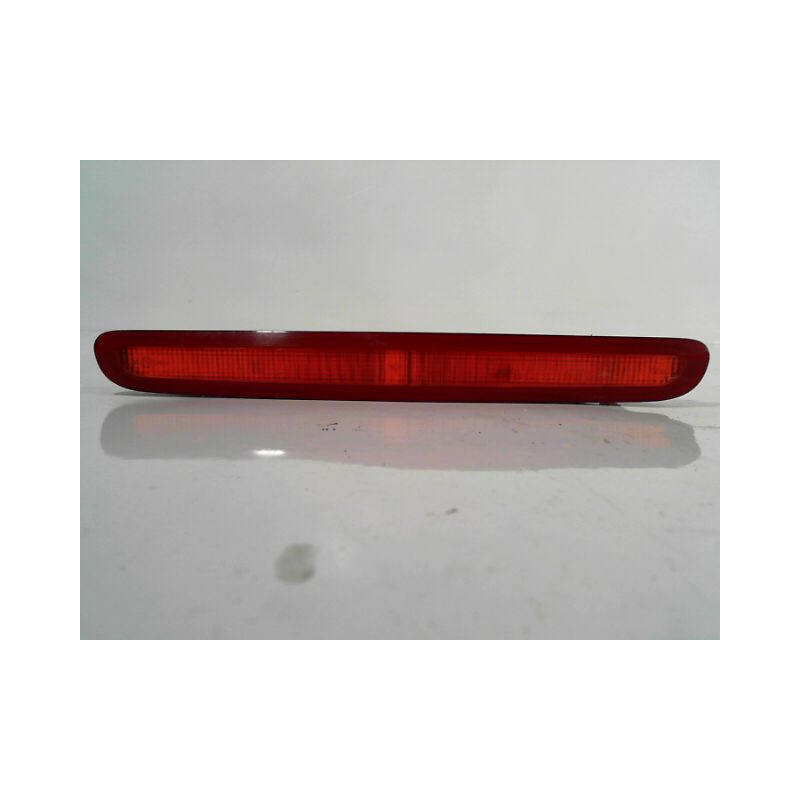 FEUX STOP SUPPLEMENTAIRE RENAULT LAGUNA II 2005-2007