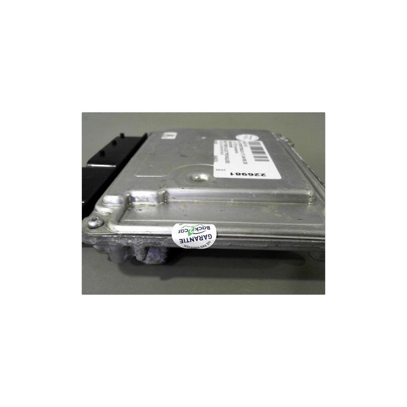 CALCULATEUR MOTEUR AUDI A3 SPORTBACK 04-08