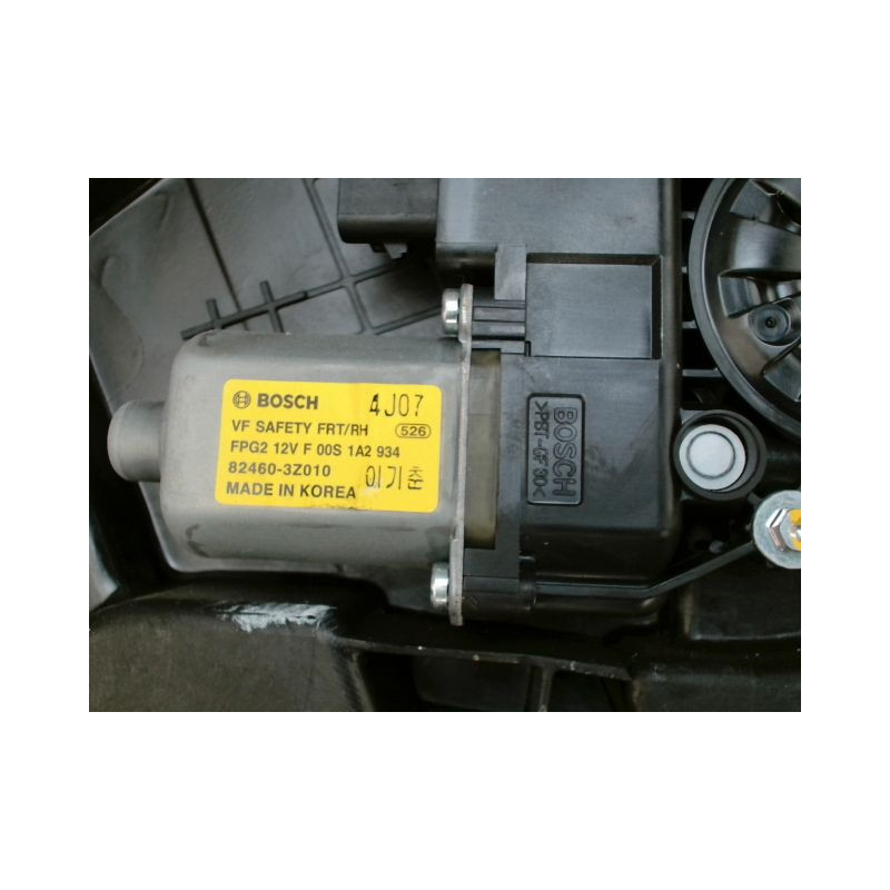MECANISME LEVE-GLACE AVANT DROIT HYUNDAI I40